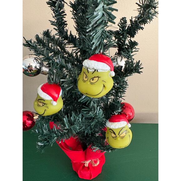 DR SEUSS' THE GRINCH WHO STOLE CHRISTMAS 16INC DECORATED CHRISTMAS TREE NIB - Picture 4 of 6